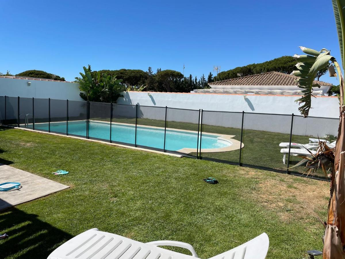 Alojamientos Con Piscina Privada Y Cerca Del Mar, Mire Las Fotos Y Elija El Suyo, Le Esperamos Чиклана-де-ла-Фронтера Екстер'єр фото