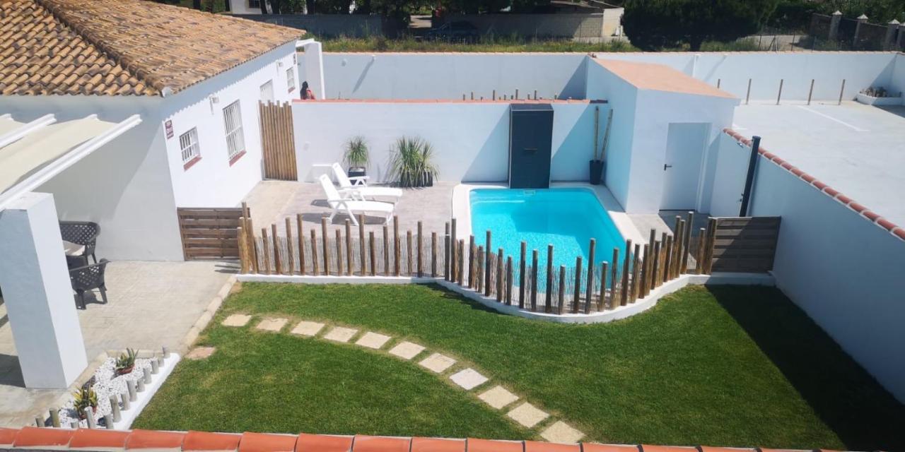 Alojamientos Con Piscina Privada Y Cerca Del Mar, Mire Las Fotos Y Elija El Suyo, Le Esperamos Чиклана-де-ла-Фронтера Екстер'єр фото